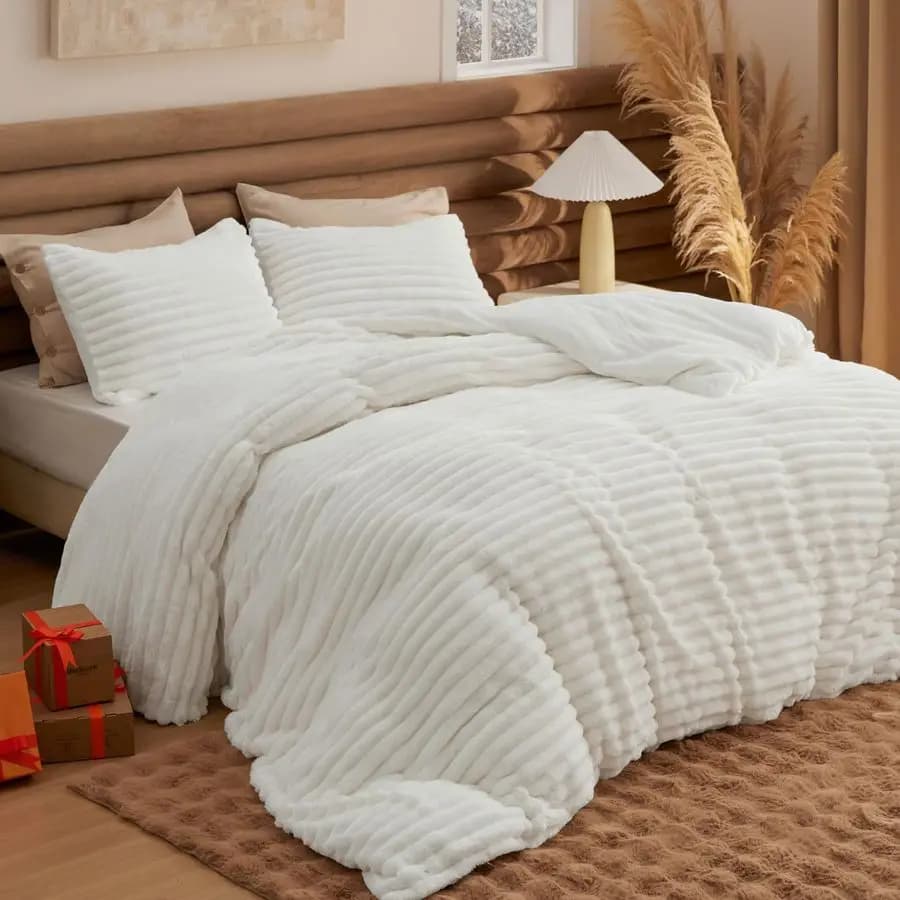 Soft and Ultra Soft Cover Set, Queen Size Peloso Cover, Flannel Bed Set for Winter, 3 Pieces