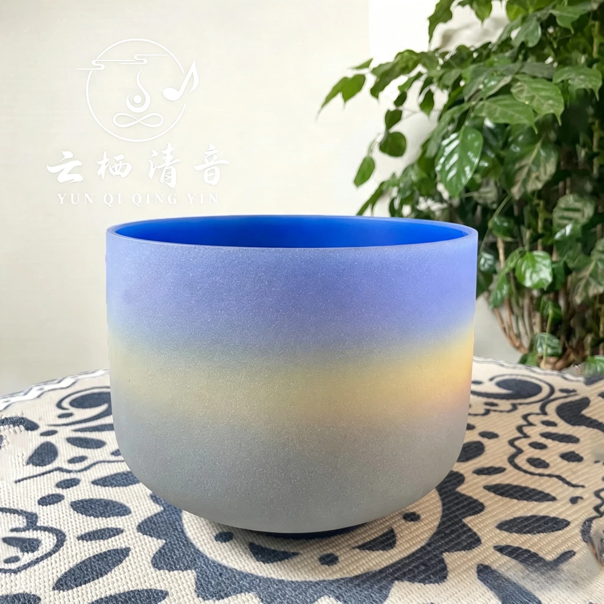 YUN QI QING YIN 8 Inch Rainbow Frosted Quartz Singing Bowl Equipped With Storage Carry Case Professional Sound Healing Musical Tool For Spa Yoga Home Meditation Chakra Balancing