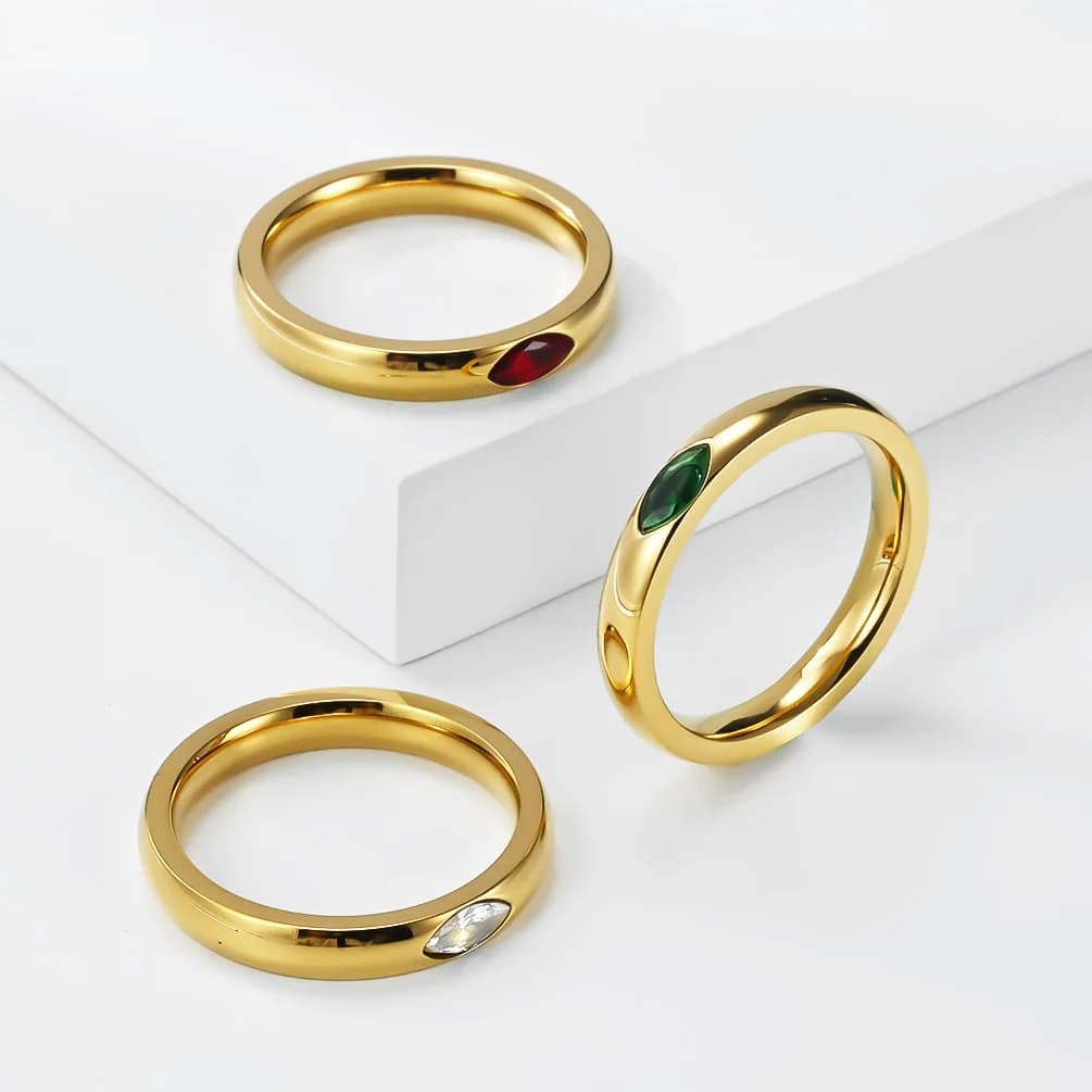 Anello da Donna in Acciaio Inossidabile di Alta Gamma con Gemma a Occhio di Cavallo, Design alla Moda Riflettente per Signore