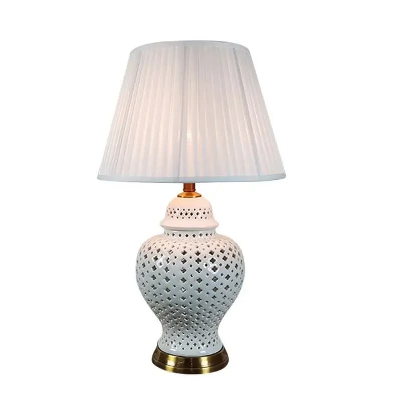 Lampada da tavolo per soggiorno in ceramica cava bianca, lampada da comodino per camera da letto, lampade decorative per camera modello villa dell'hotel