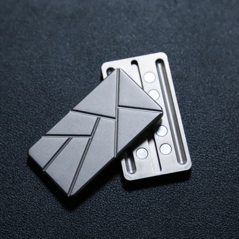 Tastiera Fidget Slider EDC Magnetic Push Slider Fidget Toys ADHD Tool ansia antistress giocattoli punta delle dita trottola