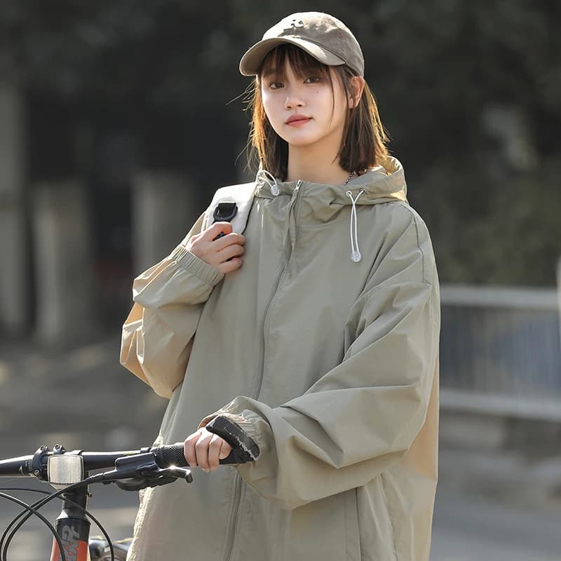 Outdoor Sunscreen Riding Coat Women Men Loose Breathable Sun-Protective Hiking Jacket Thin Skin Coat Windbreaker Female Clothing