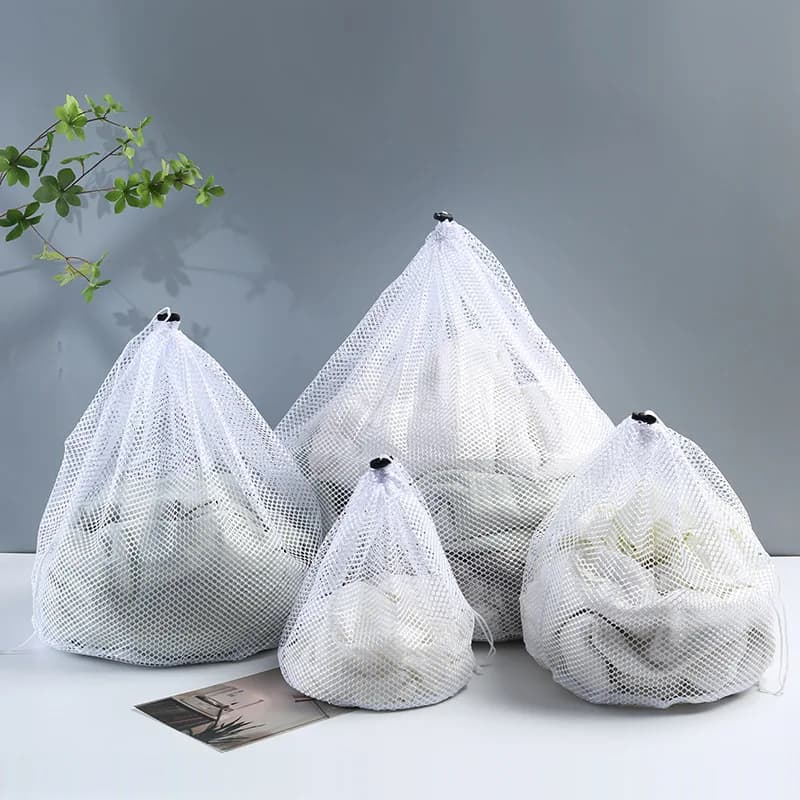 Mesh Laundry Bag with Drawstring Machine Washable Travel Wash Bag for Delicate Clothing Underwear Hosiery And Blouses