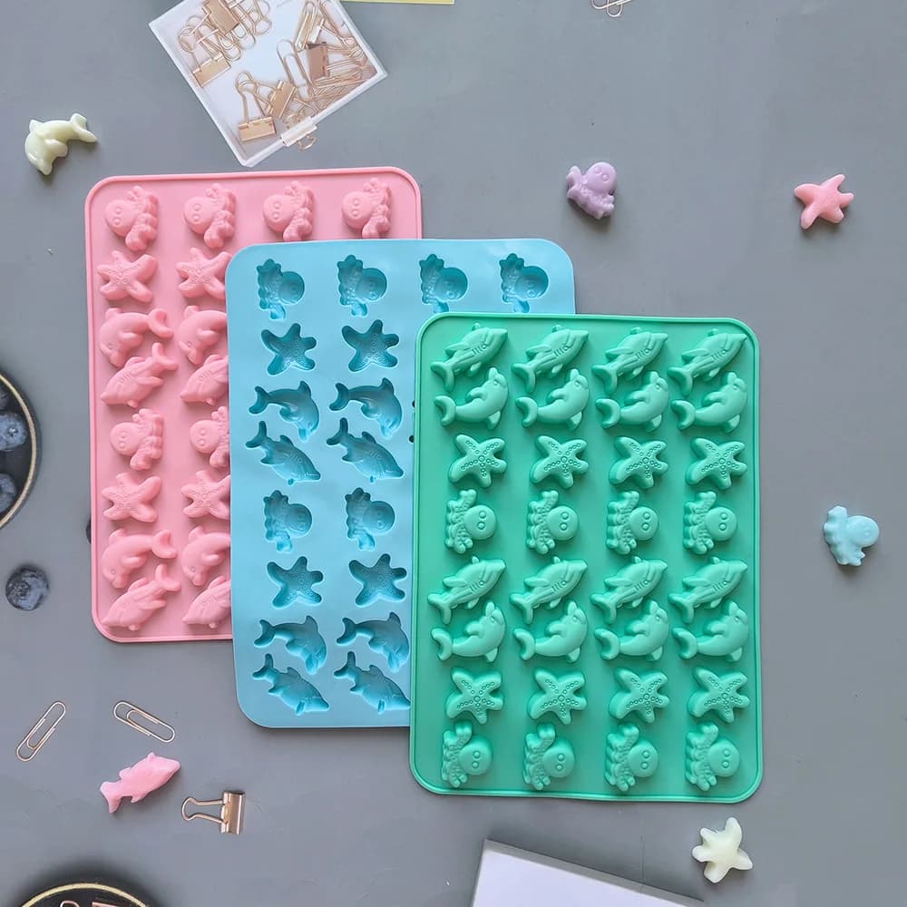 Stampo in Silicone a 32 Fori a Forma di Stella Marina per Cioccolatini, Caramelle Gommose, Ghiaccio, Biscotti, Dolci e Budini