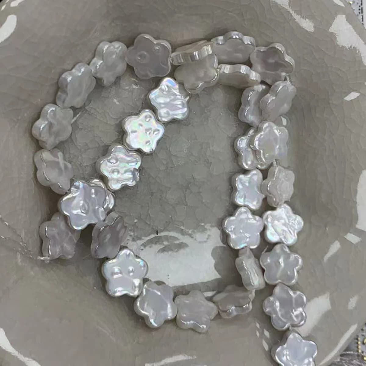 12x12mm Natural Snowflake Shaped Imitation Pearl Shell Beads Loose Beads for DIY Jewelry Making Necklaces Bracelets Accessories