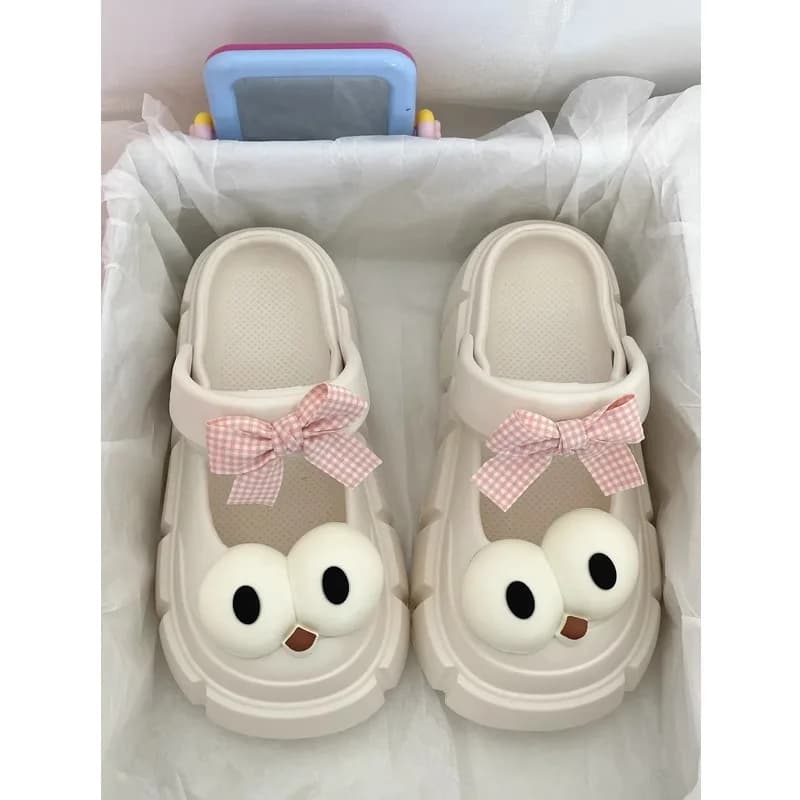 Big Eyes Women's Thick Bottom Sandals Fashionable Beach Shoes Summer Slip-On Half Slippers Outdoor Wear Comfortable EVA Material