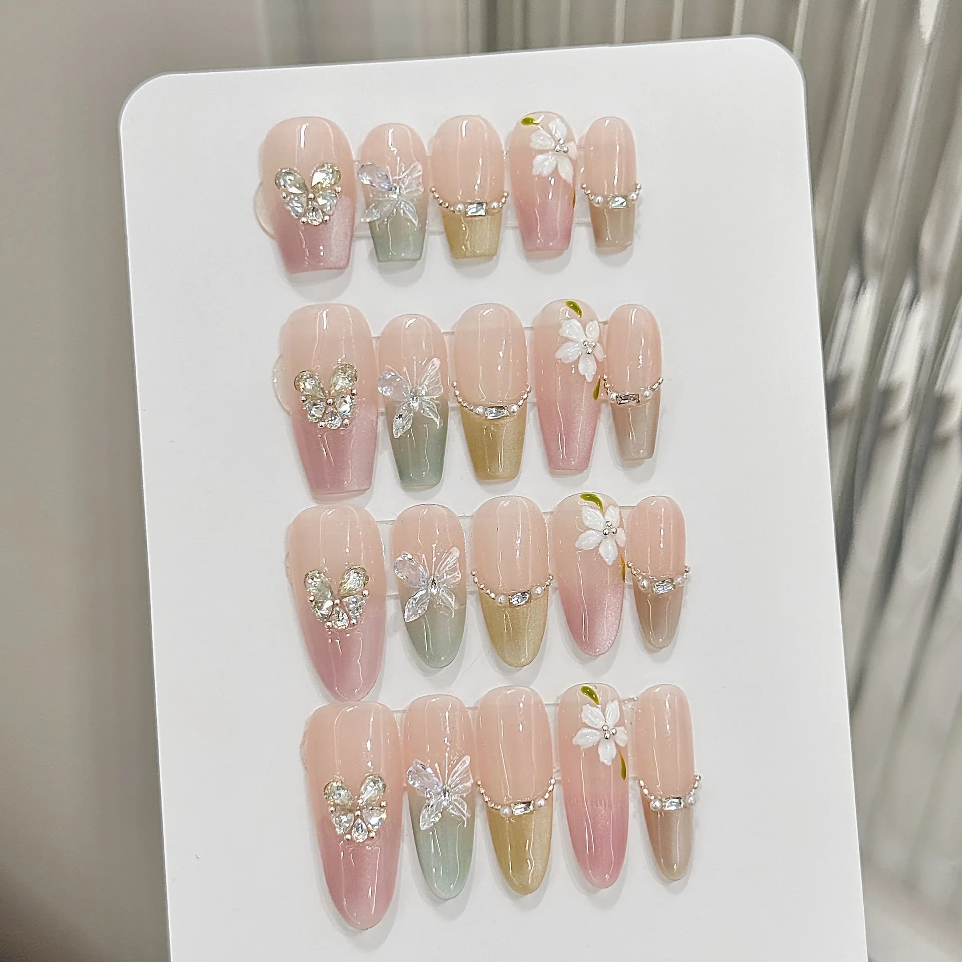 10 pezzi fatti a mano stampa sulle unghie rosa verde francese gatto occhio unghie finte indossabili riutilizzabili unghie finte coreane con decorazione a farfalla