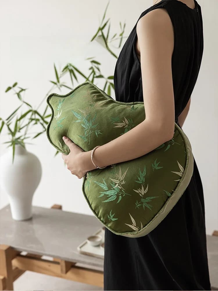 Luxury Silk Satin Pillow Cover Chinese Style Living Room Sofa Backrest Cushion Bamboo Pattern Floral Design round Shape Home ...