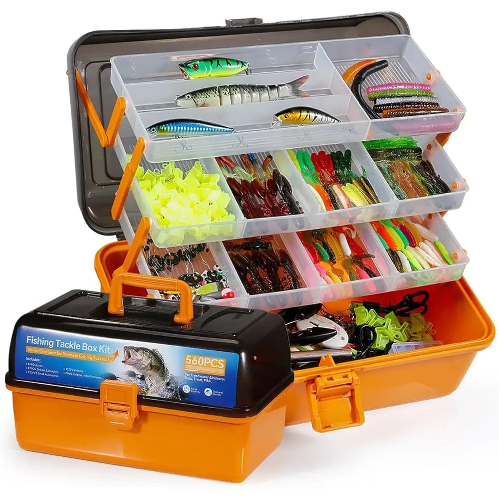 Complete kit of 560 pcs bass fishing gear in 4 layers box with tools, baits and accessories