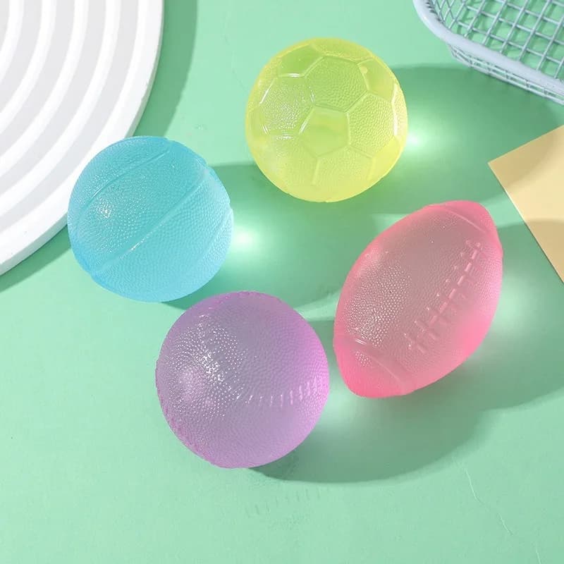 Giocattoli Antistress a Forma di Pallone da Calcio/Rugby in Maltosio, Giocattoli Squeezable Divertenti per Esercizio Manuale e Riduzione dell'Ansia