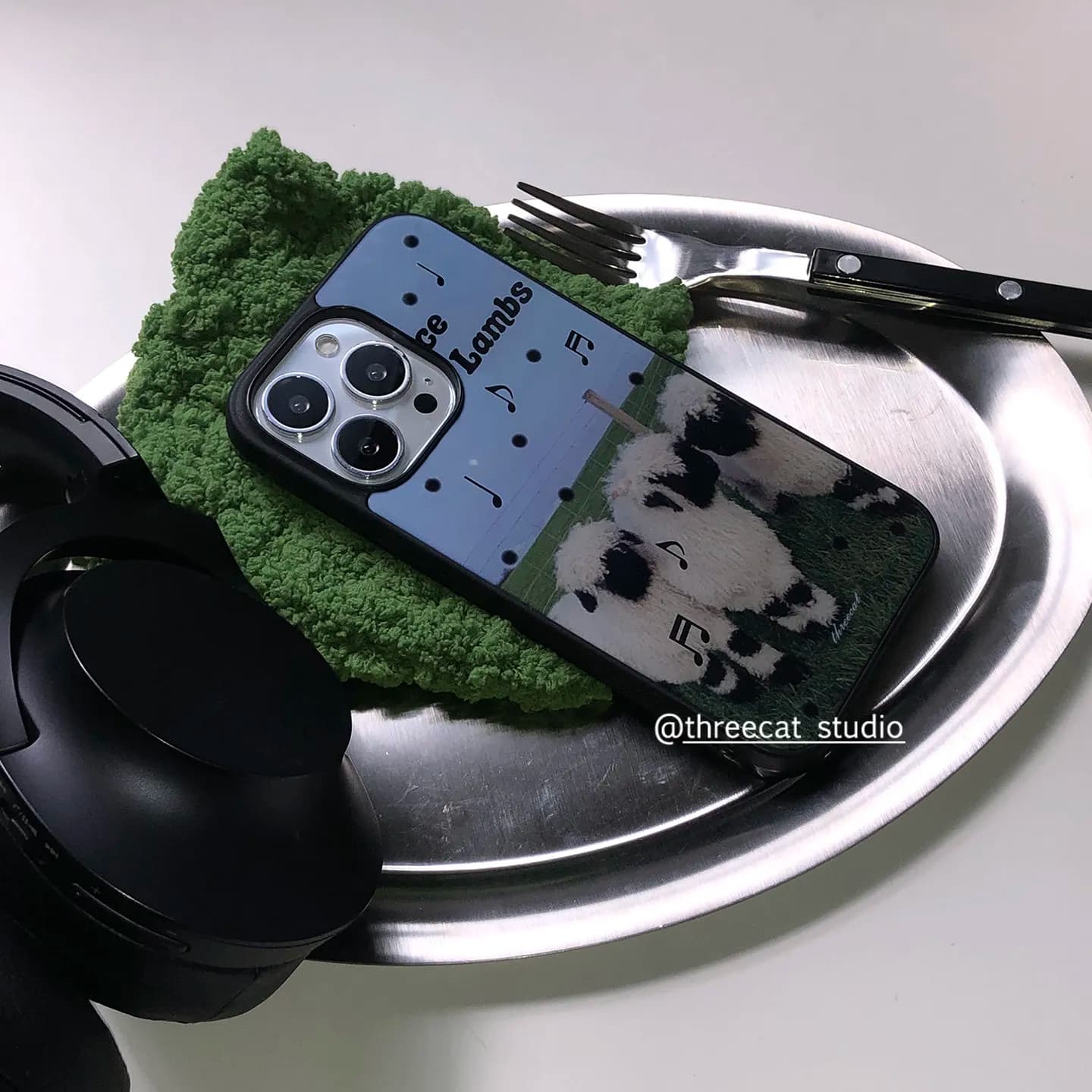 Custodia per telefono coreana in silicone antiurto con motivo a lana di agnello nera per iPhone 17 Air 16 Pro Max 15 14 Plus 13 12 11