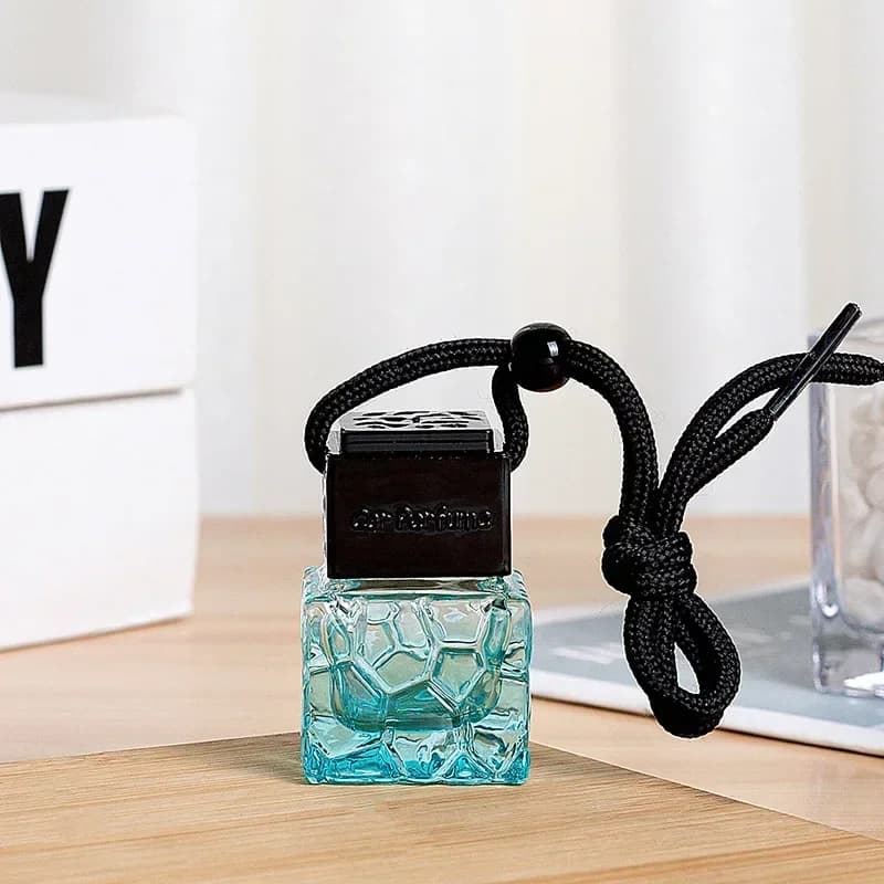 Perfume Bottle Perfume Pendant Self-styling Deodorant Hanging Glass Bottle Automatic Ornament Diffuser For Essential Oil Tool