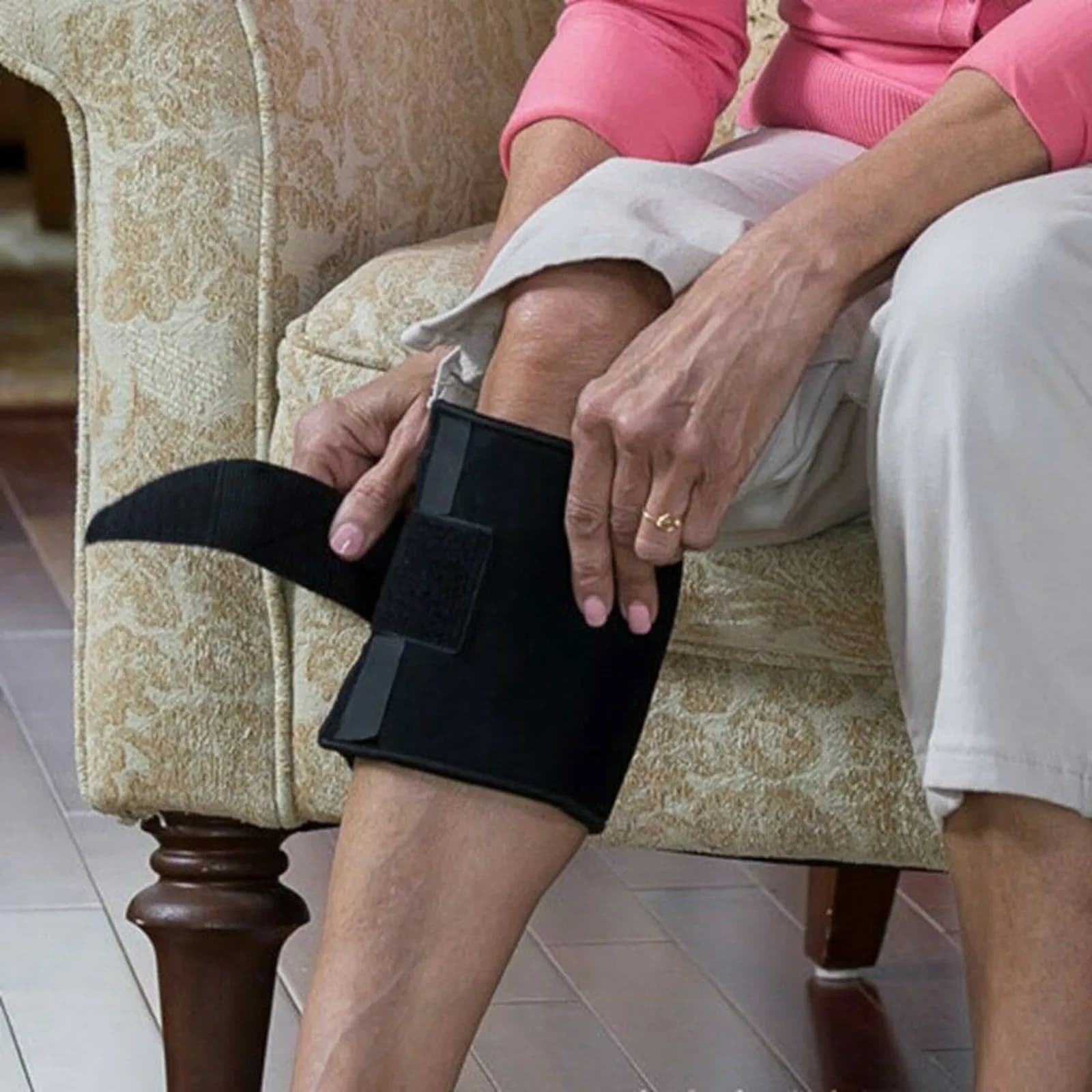 Knee Knee Tutor Ginocchio Backache Sciatico Stone Pad Digitopressione Nervo Magnetic Voltage Therapy Relieve the Sciatico nerve