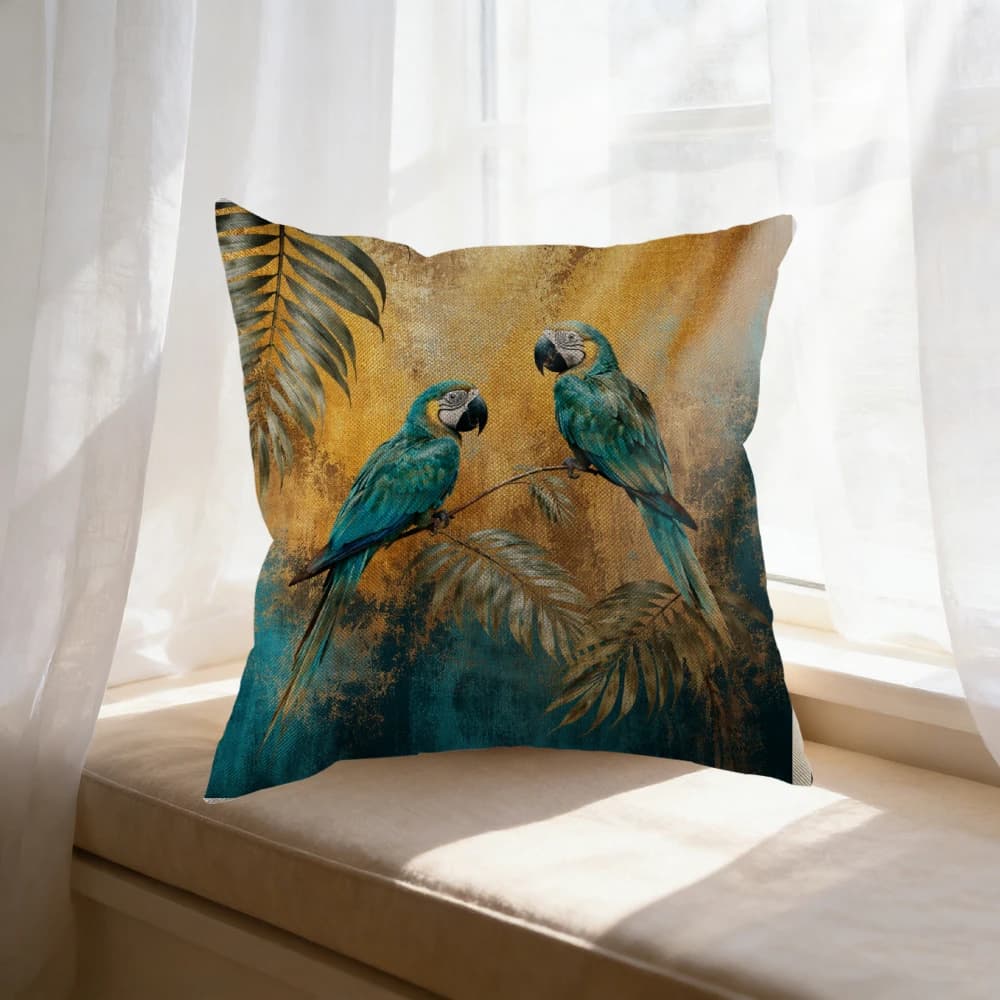 Fodera per cuscino decorativa quadrata con stampa blu e oro di pappagalli e foglie di palma per soggiorno, camera da letto, seduta sul davanzale