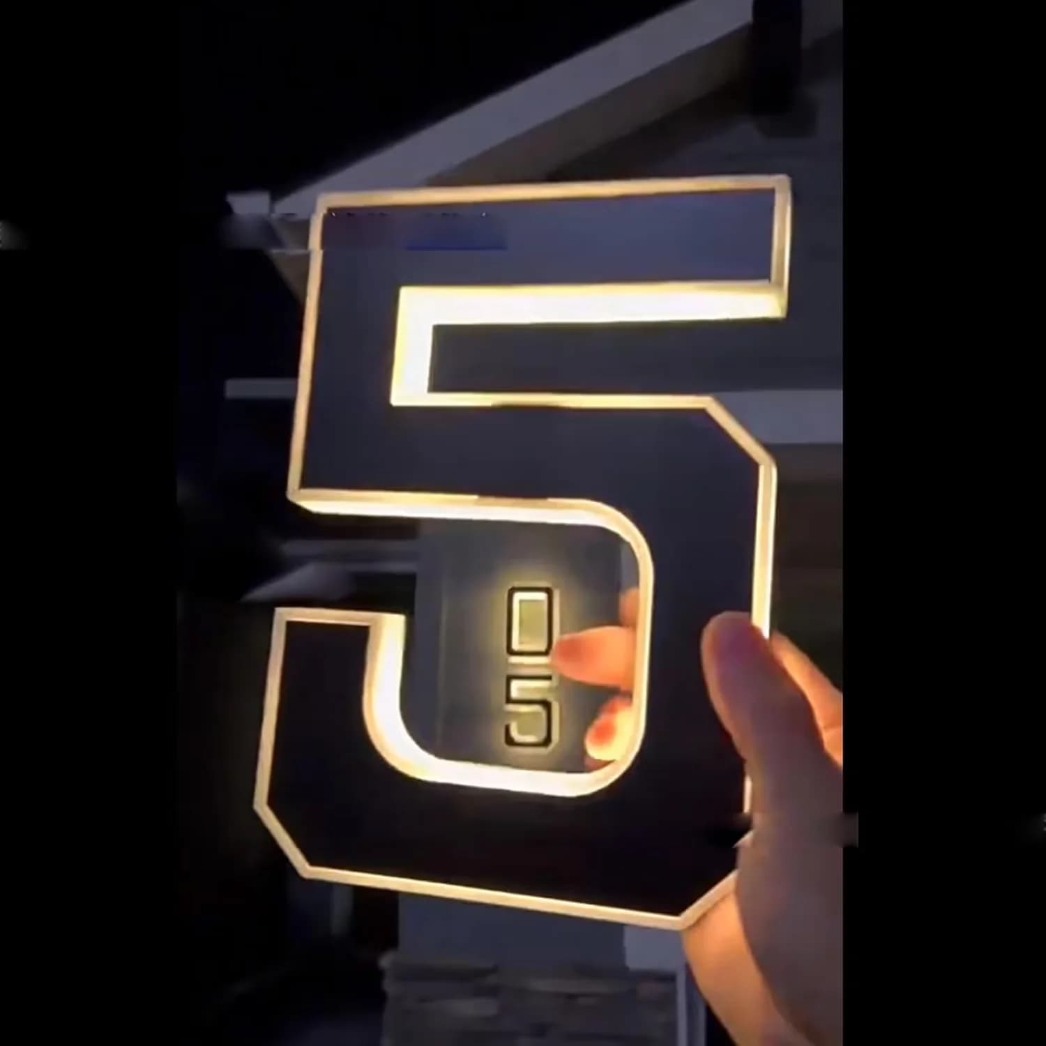 Solar LED House Number Sign Waterproof Outdoor Light Sensor Solar Powered Modern Address Plate for Garden Yard Home