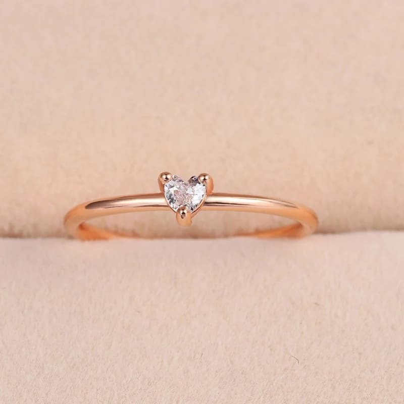 Anello da Donna alla Moda, Lusso Discreto, di Nicchia, con Zirconi Incastonati, Personalizzato, Semplice, a Forma di Cuore, Gioiello Versatile