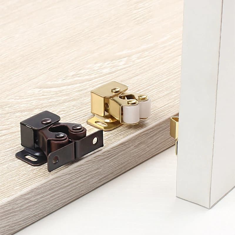 4 pezzi chiusure per armadietti fermaporta chiudiporta tappi smorzatore con viti per raccordi hardware per mobili guardaroba