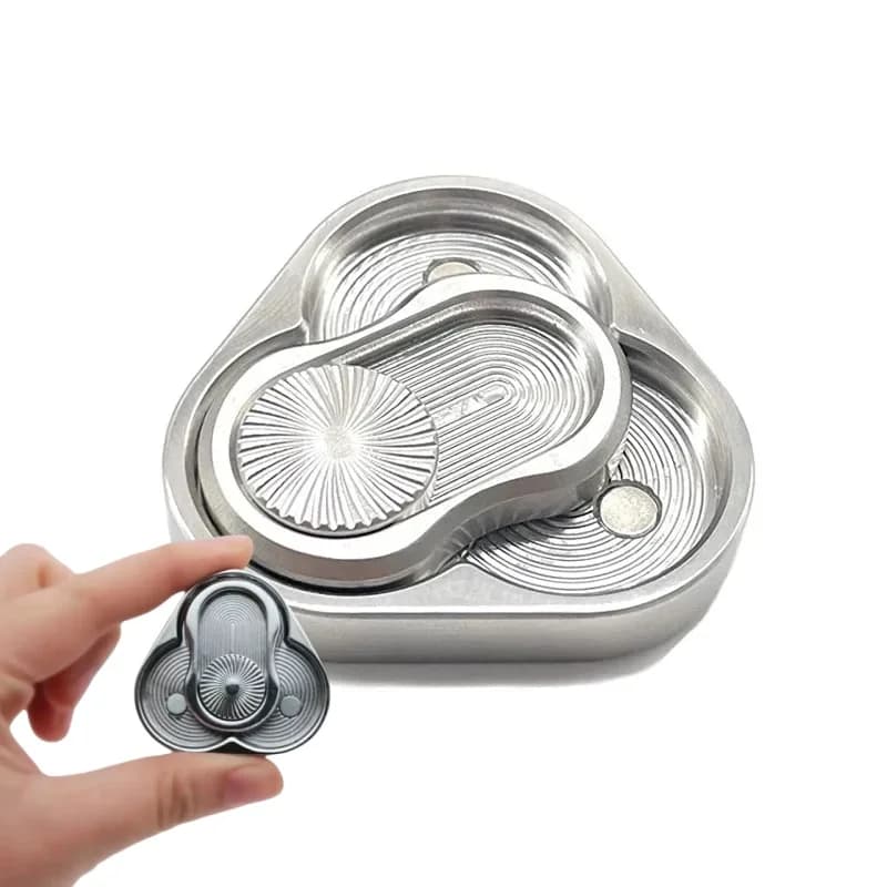 Triangolo magnetico Fidget Slider EDC Metallo Finger Push Card Anti pressione Giocattolo rotante per bambini con sollievo dall'ansia dell'autismo