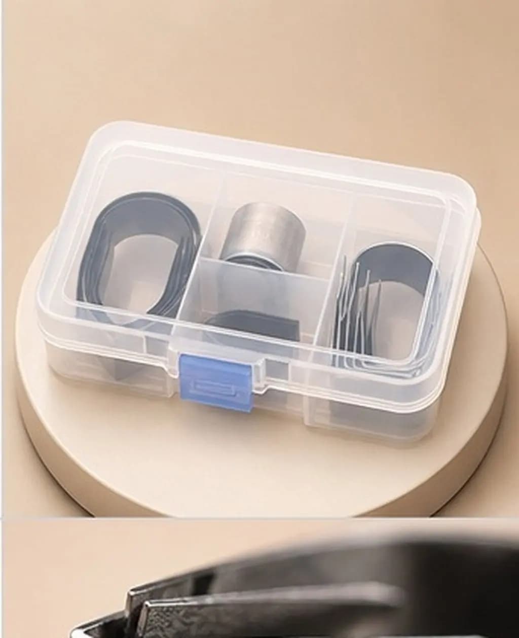 18Pcs Premium High-Density Punch Cutter Set Hollow Shape Craft Tool for DIY Wallet Corner Trimming Polymer Clay Jewelry