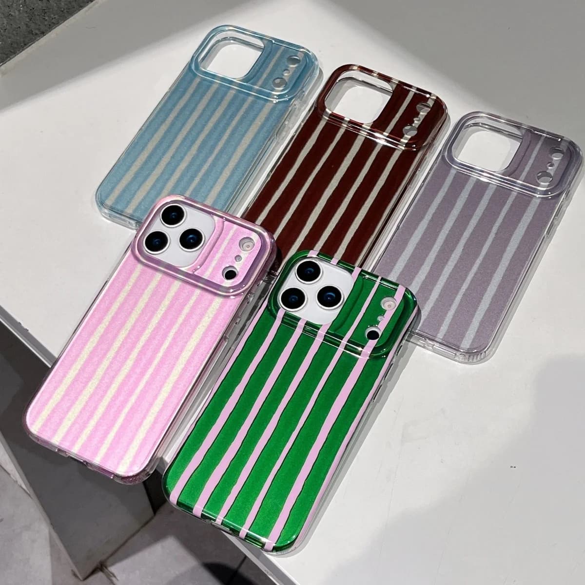 Custodia per telefono INS coreana con motivo a strisce colorate per iPhone 17 16 15 14 Pro Max, antiurto, con protezione fotocamera, cover per coppie