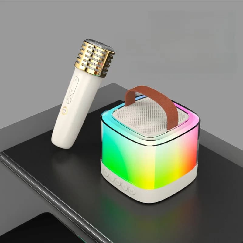 T7 Macchina portatile Karaoke Lettore musicale Mp4 2 microfoni Mini altoparlante da 5 W per esterni Blue Tooth con luce a LED e microfono