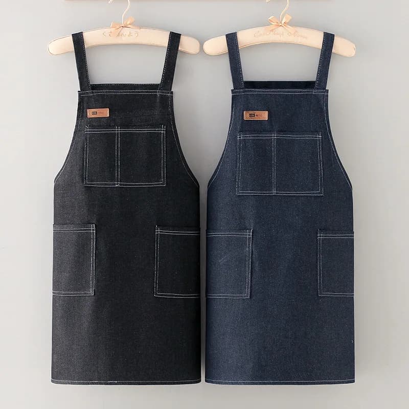 Grembiule in denim versatile per la cucina domestica Resistente alle macchie d'olio Opzione logo personalizzato Materiale traspirante Stile unisex con tasche per cintura