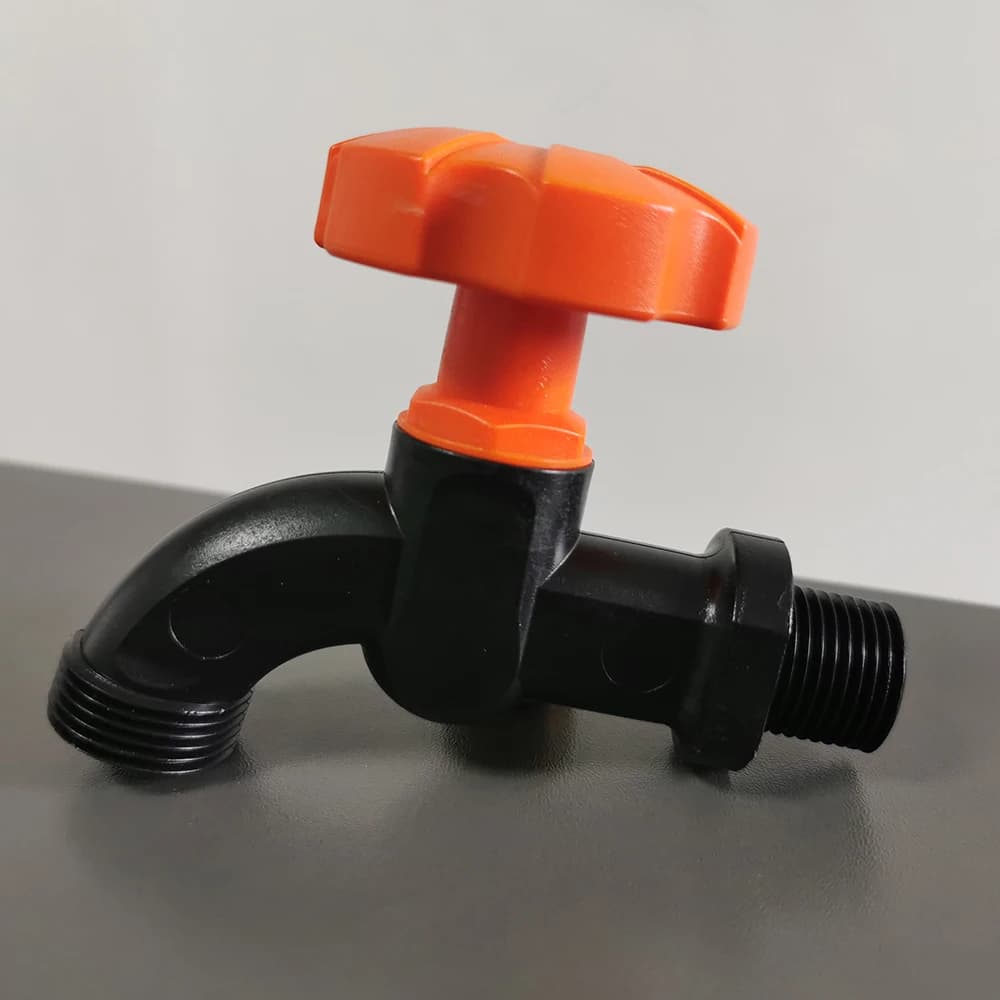 Accessori serbatoio acqua IBC Giunto tubo acqua Rubinetto in plastica multifunzionale Filettatura esterna di uscita 3/4'' Filettatura ingresso 1/2''