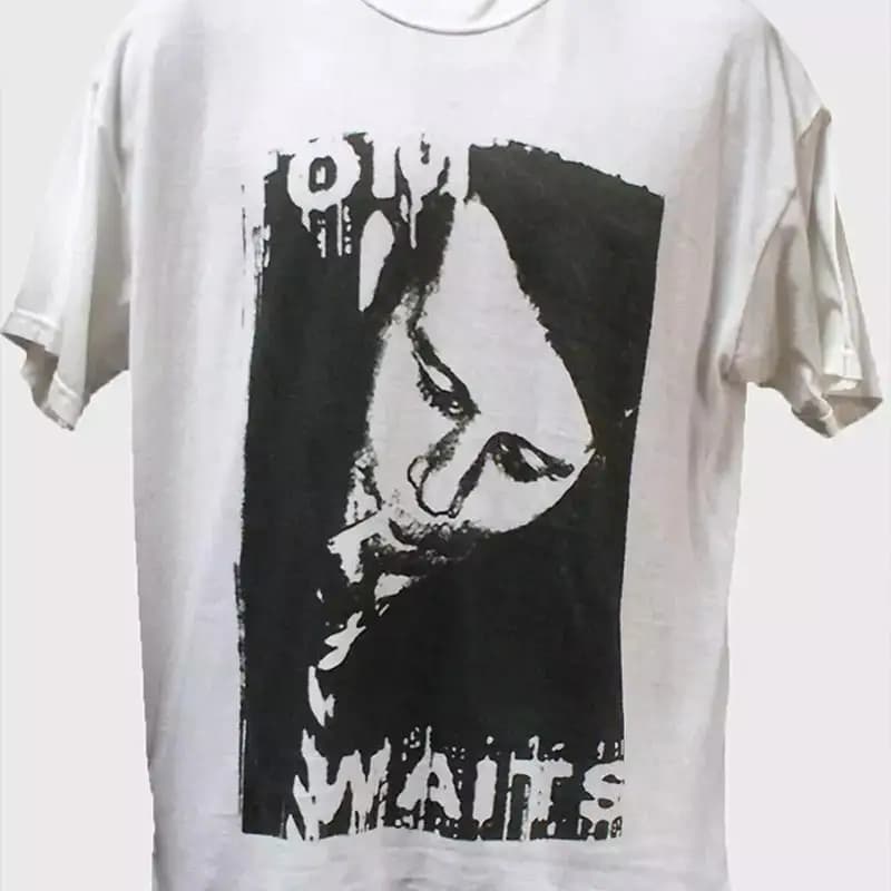Tom Waits Singer Smoking T Shirt Bianca Tutte le taglie S 5XL