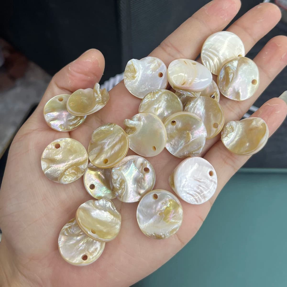 20mm Natural Shell Beads Round Semi-Finished Through-Hole Beads for Jewellery Making DIY Necklace Bracelet Accessories Wholesale