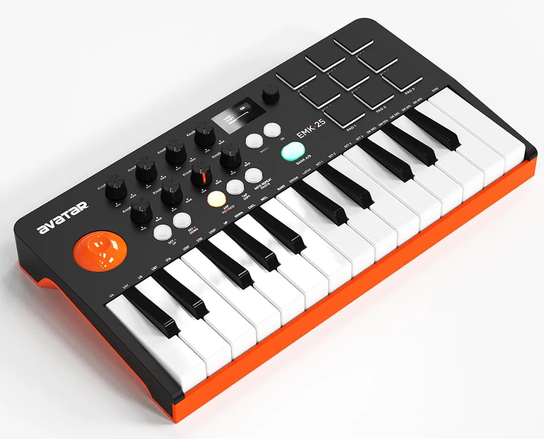 Controller MIDI con 25 Tasti, 9 Pad Retroilluminati, Display OLED, 8 Manopole, BT5.0, Software Cubasis LE