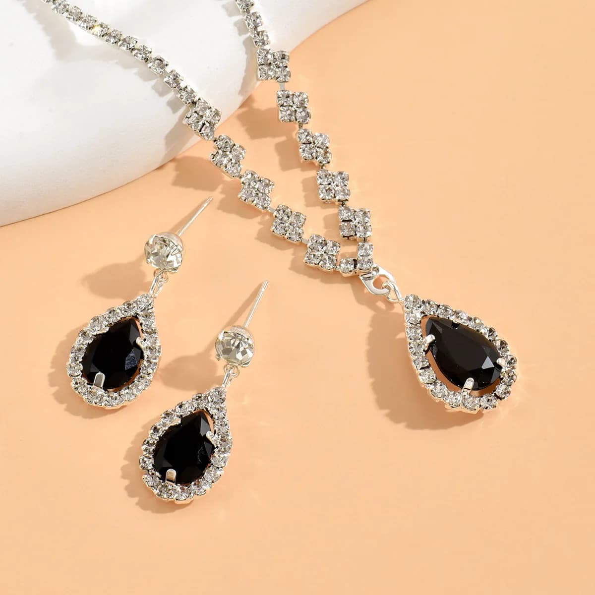 3PC Women's Fashion Trend Copper Claw Chain Series Water Drop Necklace Earrings Jewelry Set Wedding Banquet Party Holiday Gift
