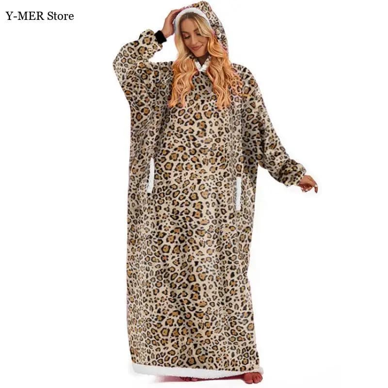 Big Size Leopard Nightgown Robe Women Loose Leopard Hooded Loungewear Bathrobe Autumn and Winte Home Clothing Long Tv Blanket