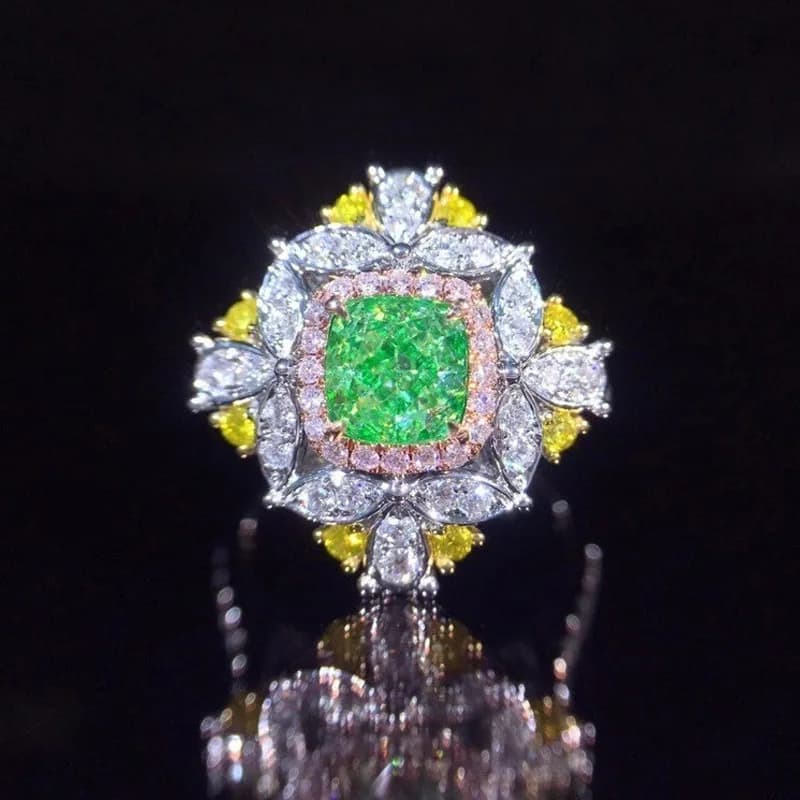 Elegante set di anelli aperti con gemma simulata verde ghiaccio e diamanti bicolore per gioielli da donna alla moda per fidanzamento