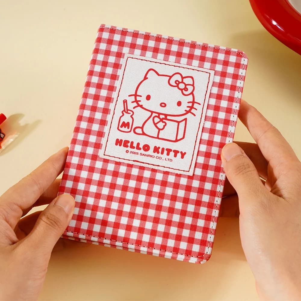 Notebook con copertina rigida rivestita in tessuto autentico Hello Kitty Cartoon Sanrio Kt Cat Student A6 Planner Scrapbook Regali di cancelleria per ragazze