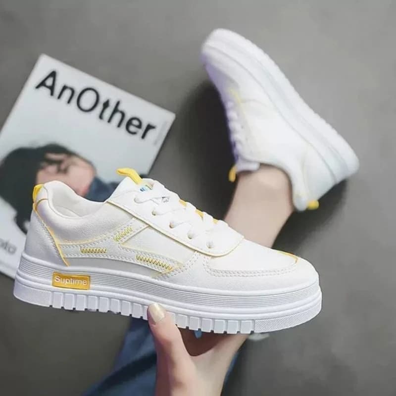 Scarpe da Donna Traspiranti in Mesh, Calzature Piatte Femminili, Sneakers Atletiche con Lacci Bianche, Scarpe da Passeggio Economiche di Lusso Leggere