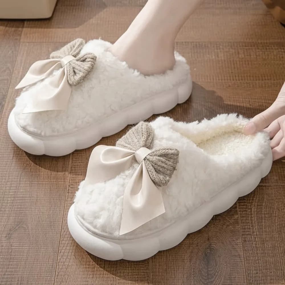 Cute Anti Slip Warm Fur Slippers Flat Heel Student Winter Warm Slippers Bedroom Home Fluffy Bow Slippers Girls
