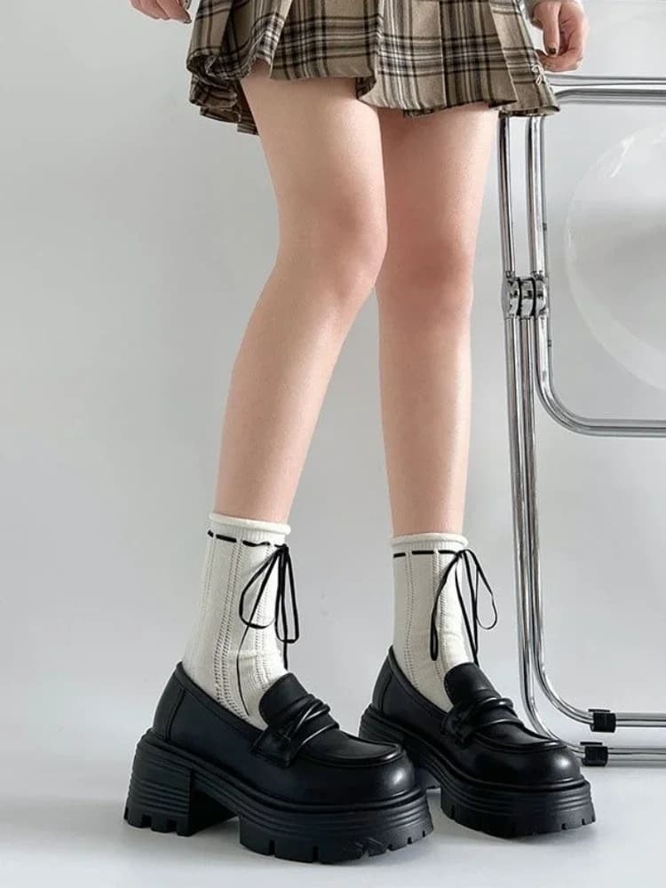 Scarpe singole da donna 2025 Primavera Autunno Stile britannico Tacco grosso Suola spessa Mocassini con plateau Casual Versatile