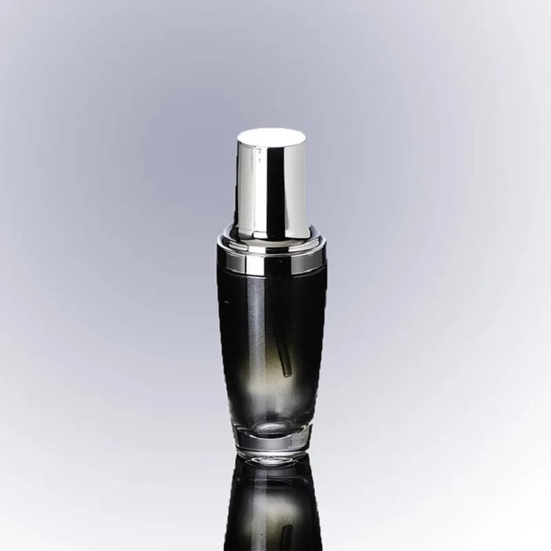 Flacone in vetro rosso/trasparente/nero da 30 ml con pompa e coperchio a pressione in argento per lozione/emulsione/siero/fondotinta/confezionamento cosmetico per la cura della pelle