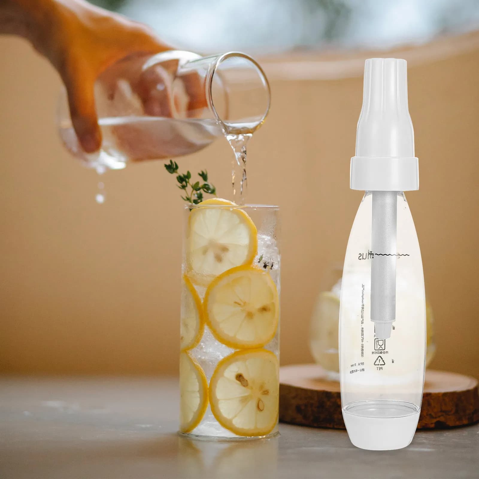 1 Pezzo Gasatore Manuale Domestico per Acqua Frizzante, Strumento per Acqua Gassata Resistente agli Urti per Casa, Bar, Caffetteria, Bevande
