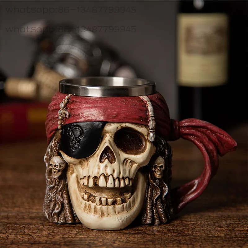 Nuovi pirati americani transfrontalieri dei Caraibi Teschio Bicchiere da vino Bar Tazza da birra personalizzata Tazza creativa Halloween