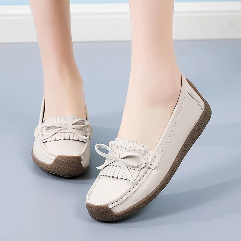 Nuove scarpe casual in pelle di grandi dimensioni per donna Mocassini alla moda Slip-On Scarpe da nonna