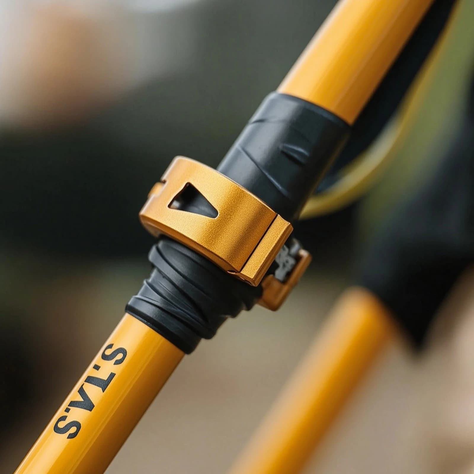Trekking Pole with T-Handle Telescopic Collapsible Trekking Poles Collapsible Hiking Poles Foldable for Hikers, Mountaineering