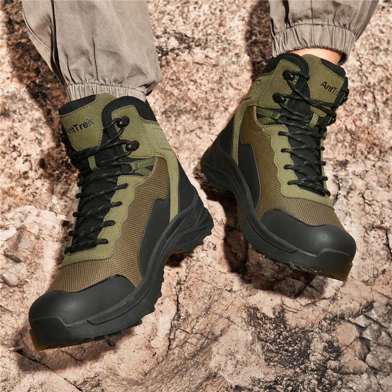 High Quality Climbing Hiking Shoes Men New Tactical Boots Waterproof Training Work Male Response Boots Ultrallight Sneakers