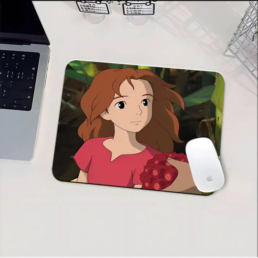 Anime The S-Secret World Of A-Arrietty Small LockEdge Mouse Pad For Gamers Computer Desk Pad Rectangular Anti-slip Rubber