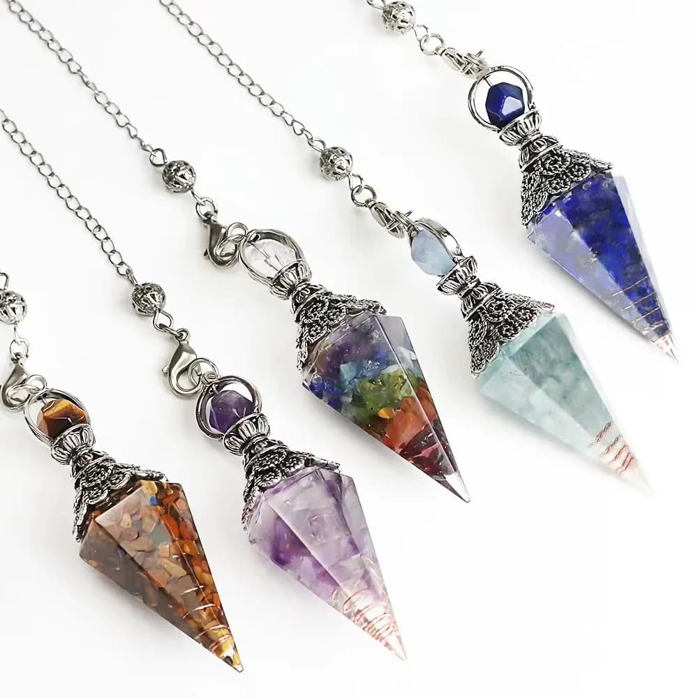 Pendoli di cristallo curativi in pietra naturale per la divinazione di rabdomanzia pietre esagonali in resina a cono appuntito Reiki Wicca sprdheadenergy
