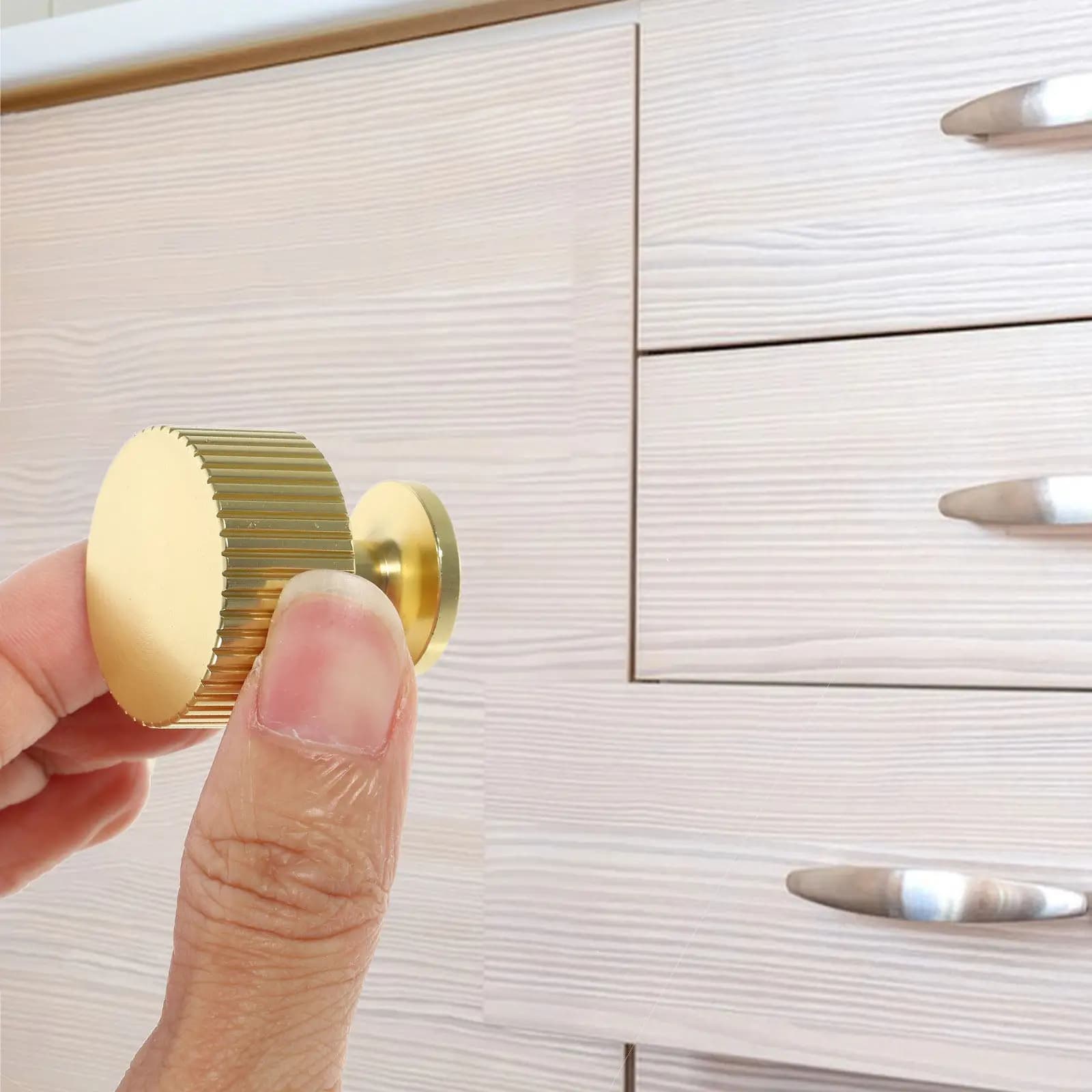 4 Pezzi Maniglie Dorate per Armadietti, Pomelli di Lusso per Cassetti, Maniglie di Ricambio per Mobili, per Guardaroba, Cassettiere e Credenze