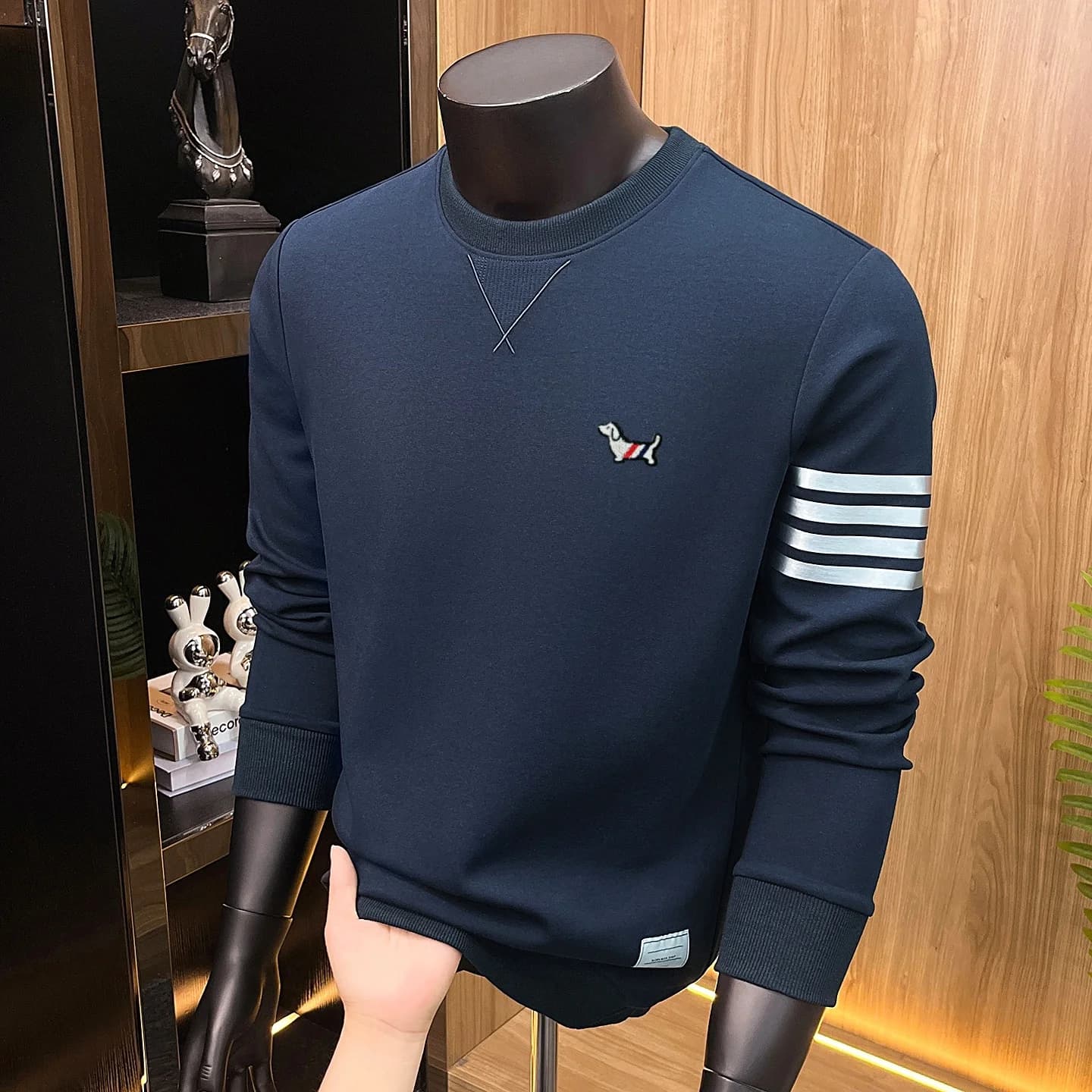 Designer brand round neck sportswear men spring autumn classic four stripe patch design Korean trendy casual long sleeve T-shirt