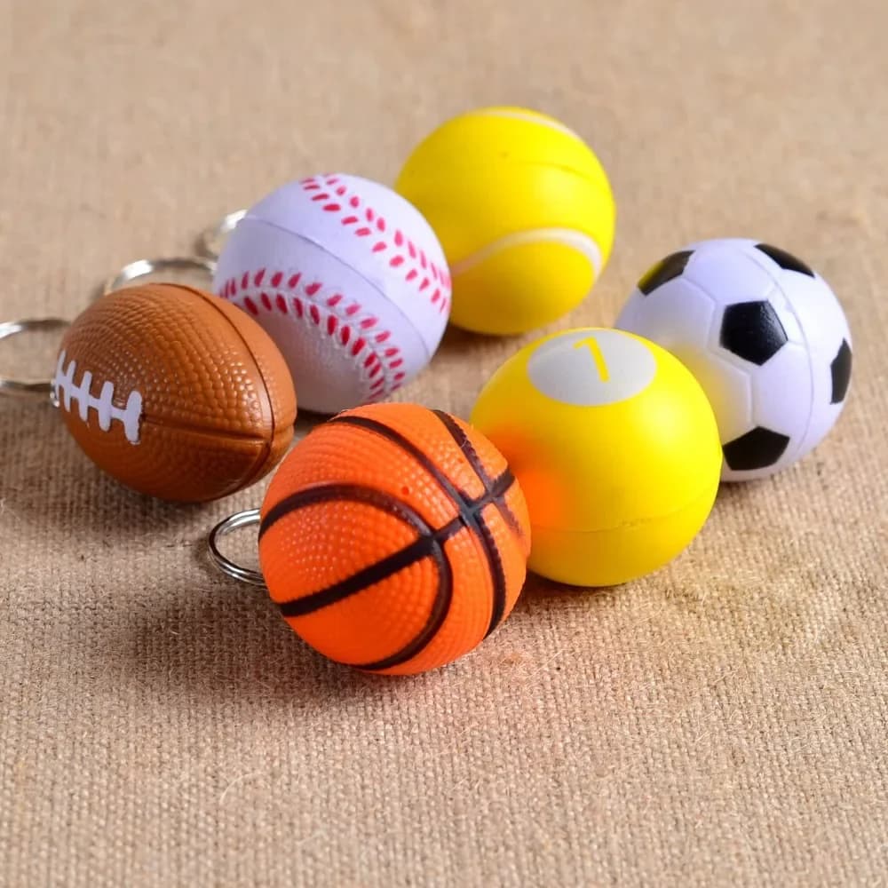 1PC New Fashion Sport Portachiavi in metallo Portachiavi per auto Calcio Basket Palla da golf Ciondolo Decorazioni per la casa. Mestiere in metallo MY 003