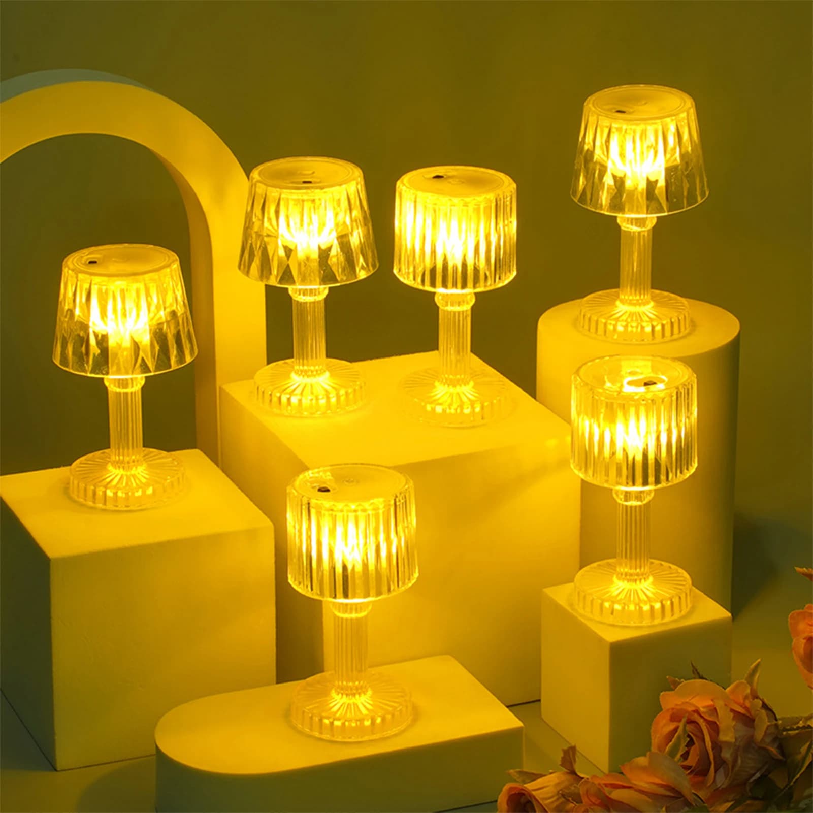 Mini LED table lamp, multipurpose lamp for eye protection, battery powered desk lamp, home lighting for home and bedroom