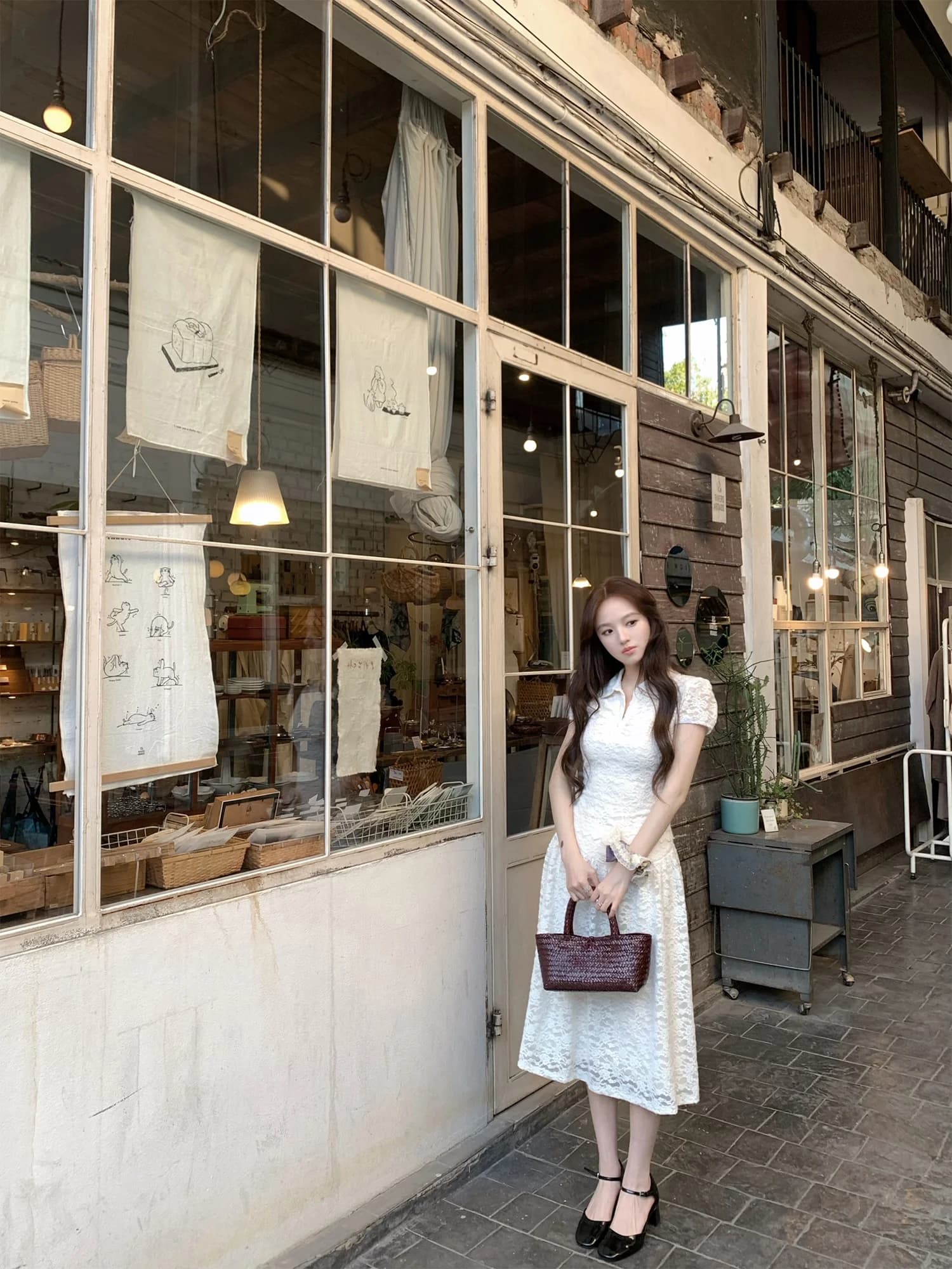 Complete two-piece Neurcz knitted lace for women, long skirt high slender waist, casual short sleeve t-shirt fashionable spring